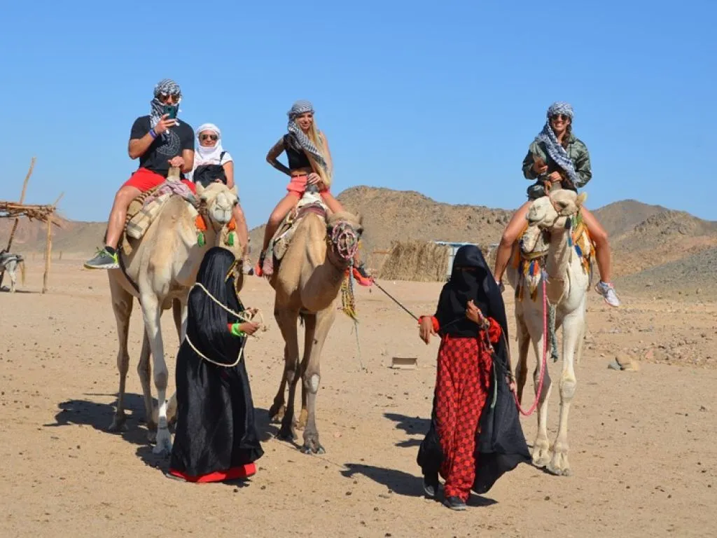 Discovery AM Tour discovery-am-tour/discovery-am-tour-3.jpeg